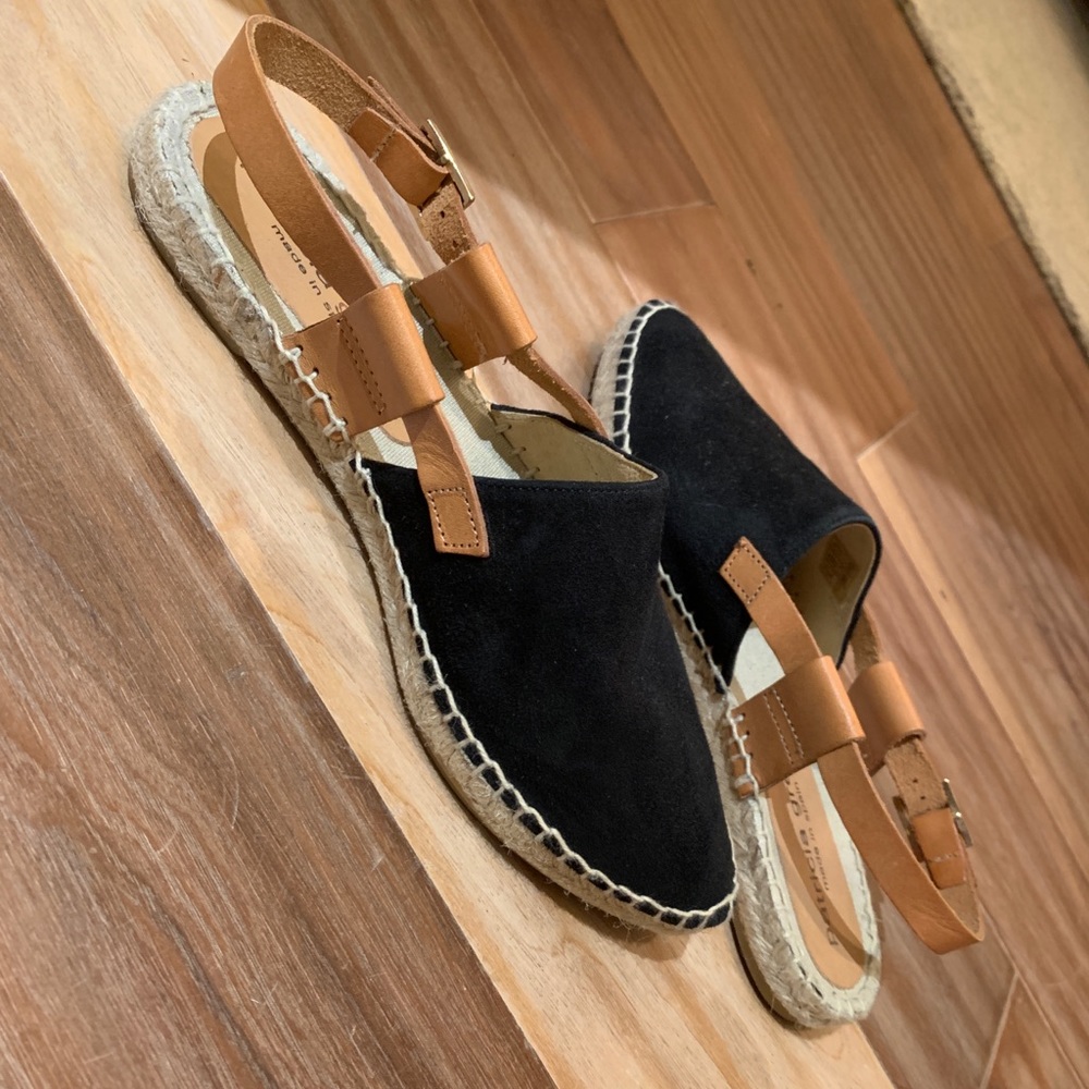 Patricia Green sling back flat.  Made in Spain